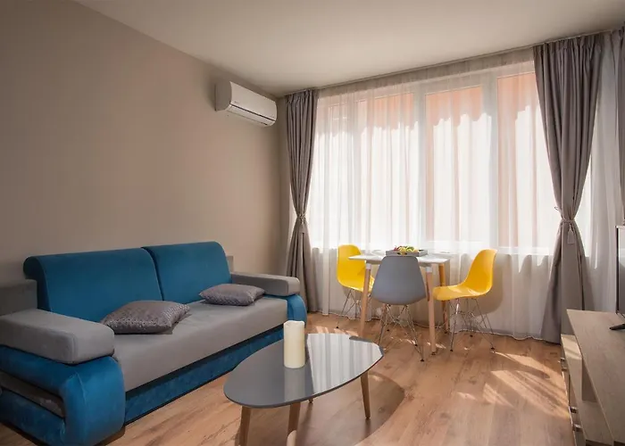 Flower Street Hotel Nesebyr